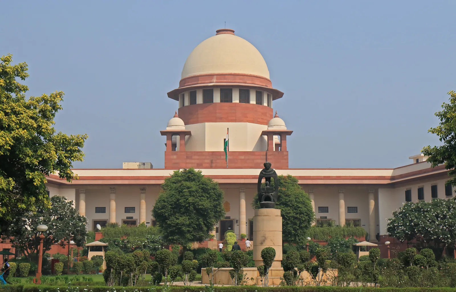 छात्रों की आड़ में अराजकता बर्दाश्द नहीं, अपराधियों को रियायत नहीं-सीजेआई